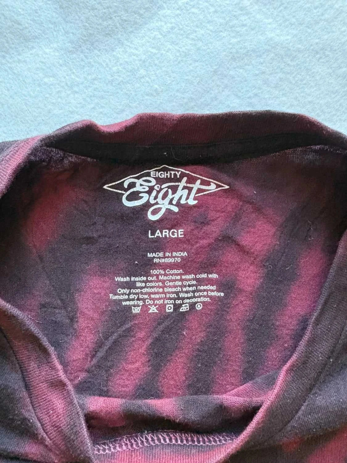 Rode zwarte tie dye t-shirt met schedel hoofd maat L unisex streetwear trend – photo 3